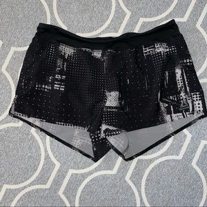Reebok Black/White Patterned Workout Running Shorts